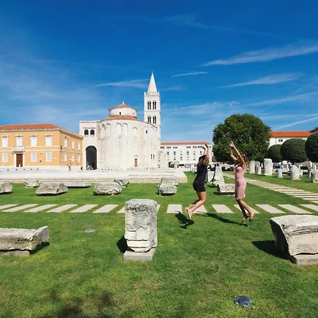 3 Bedroom Awesome In * Zadar